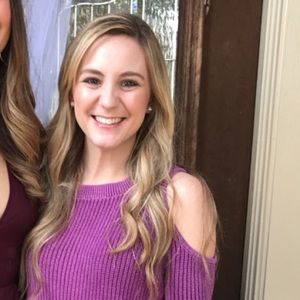 Meet your Posher, Lindsey
